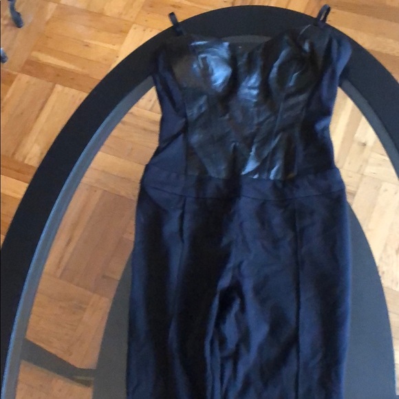 bebe - Picture 4 of 7